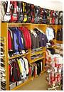 �irok� sortiment golfov�ho oble�en�